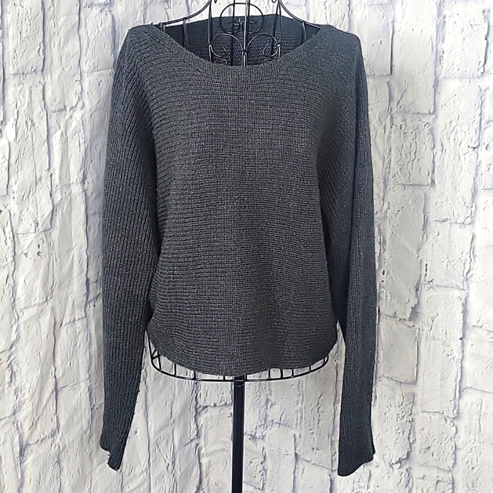 TAHARI‎ Black Ribbed Women's Sweater Chest 50 in. Length 24 in.